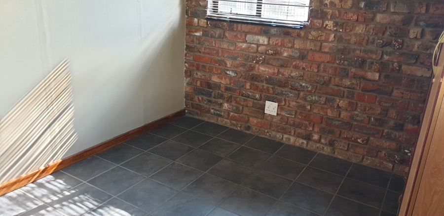 To Let 1 Bedroom Property for Rent in Jordania Free State